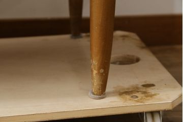 イギリスビンテージ　Austinsuite(オースティンスイート)　チーク材　シンプルなデザインが魅力のサイドボード(収納棚、戸棚、サイドキャビネット、引き出し、ヴィンテージ)(R-081246)