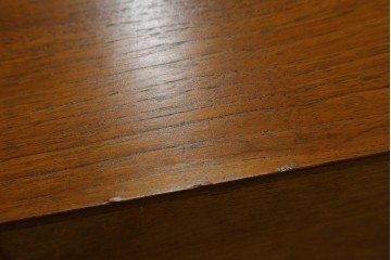 イギリスヴィンテージ　Austinsuite(オースティンスイート)　チーク材　シンプルなデザインが魅力のサイドボード　(R-081246)