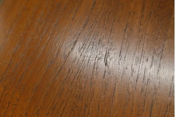 イギリスヴィンテージ　Austinsuite(オースティンスイート)　チーク材　シンプルなデザインが魅力のサイドボード　(R-081246)