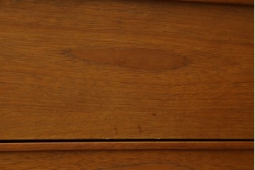 イギリスヴィンテージ　Austinsuite(オースティンスイート)　チーク材　シンプルなデザインが魅力のサイドボード　(R-081246)