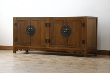 中古　李朝家具　モリジャン　アンティーク調　オリエンタルなデザインのサイドボード(サイドキャビネット、収納棚、戸棚)(R-081248)