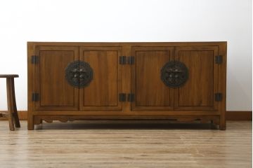 中古　李朝家具　モリジャン　アンティーク調　オリエンタルなデザインのサイドボード(サイドキャビネット、収納棚、戸棚)(R-081248)