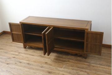 中古　李朝家具　モリジャン　アンティーク調　オリエンタルなデザインのサイドボード(サイドキャビネット、収納棚、戸棚)(R-081248)