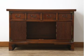 中古　美品　真鍮(しんちゅう)金具　韓国工芸家具　モリジャン　異国情緒の雰囲気漂うオリエンタルなサイドボード(収納棚、戸棚、引き出し)(R-081250)