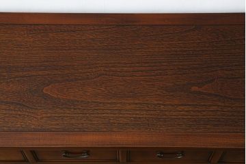 中古　美品　真鍮(しんちゅう)金具　韓国工芸家具　モリジャン　異国情緒の雰囲気漂うオリエンタルなサイドボード(収納棚、戸棚、引き出し)(R-081250)