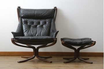 北欧ビンテージ　美品　ノルウェー　バットネ(Vatne)　スペシャル　オットマン付きは珍しい!くつろぎ感が抜群のファルコンチェアとオットマンセット(ラウンジチェア、アームレスチェア、フットスツール、椅子、イス、ヴィンテージ)(R-081252)