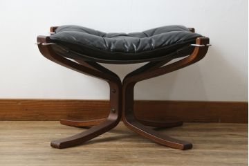 北欧ビンテージ　美品　ノルウェー　バットネ(Vatne)　スペシャル　オットマン付きは珍しい!くつろぎ感が抜群のファルコンチェアとオットマンセット(ラウンジチェア、アームレスチェア、フットスツール、椅子、イス、ヴィンテージ)(R-081252)
