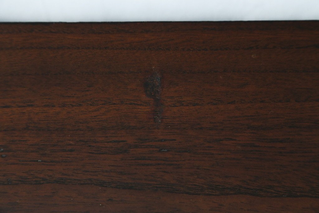 中古　美品　韓国工芸家具　モリジャン　重厚感のある金具とオリエンタルな雰囲気が魅力的なサイドボード　(R-081253)