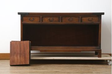 中古　美品　韓国工芸家具　モリジャン　重厚感のある金具とオリエンタルな雰囲気が魅力的なサイドボード(収納棚、戸棚、引き出し)(R-081253)