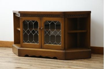 中古　オーク材　ステンドグラス入り　落ち着きのある色味と上品なデザインが魅力的なコーナーテレビボード(テレビ台、収納棚、戸棚、ローボード)(R-081255)