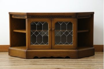 中古　オーク材　ステンドグラス入り　落ち着きのある色味と上品なデザインが魅力的なコーナーテレビボード(テレビ台、収納棚、戸棚、ローボード)(R-081255)