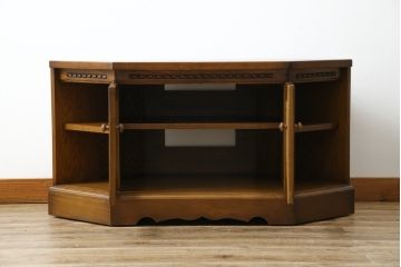 中古　オーク材　ステンドグラス入り　落ち着きのある色味と上品なデザインが魅力的なコーナーテレビボード(テレビ台、収納棚、戸棚、ローボード)(R-081255)