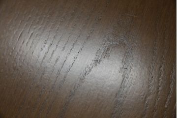 中古　オーク材　ステンドグラス入り　落ち着きのある色味と上品なデザインが魅力的なコーナーテレビボード(テレビ台、収納棚、戸棚、ローボード)(R-081255)