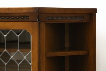中古　オーク材　ステンドグラス入り　落ち着きのある色味と上品なデザインが魅力的なコーナーテレビボード(テレビ台、収納棚、戸棚、ローボード)(R-081255)