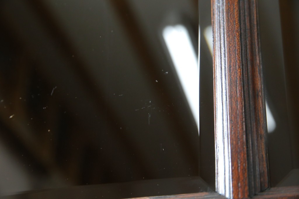 中古　美品　希少サイズ　岩谷堂箪笥　力強い木目と重厚感のある金具が目を惹くキャビネット　(R-081259)