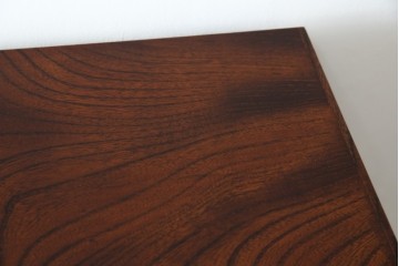 中古　美品　希少サイズ　岩谷堂箪笥　力強い木目と重厚感のある金具が目を惹くキャビネット　(R-081259)