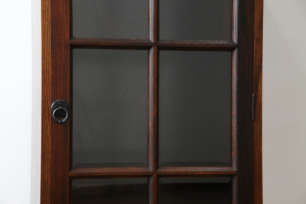 中古　美品　希少サイズ　岩谷堂箪笥　力強い木目と重厚感のある金具が目を惹くキャビネット　(R-081259)