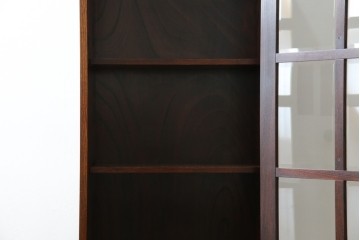 中古　美品　希少サイズ　岩谷堂箪笥　力強い木目と重厚感のある金具が目を惹くキャビネット　(R-081259)