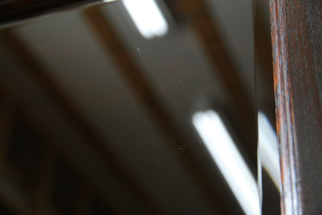 中古　美品　希少サイズ　岩谷堂箪笥　力強い木目と重厚感のある金具が目を惹くキャビネット　(R-081259)