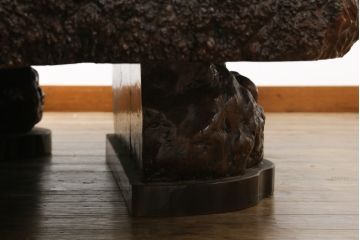 和製ビンテージ　花梨(カリン)材　天板厚14cm　自然の造形美が存在感を放つ超極厚天板一枚の座卓(ローテーブル、センターテーブル、リビングテーブル、ヴィンテージ)(R-081261)