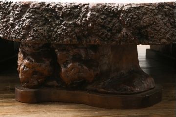 和製ビンテージ　花梨(カリン)材　天板厚14cm　自然の造形美が存在感を放つ超極厚天板一枚の座卓(ローテーブル、センターテーブル、リビングテーブル、ヴィンテージ)(R-081261)