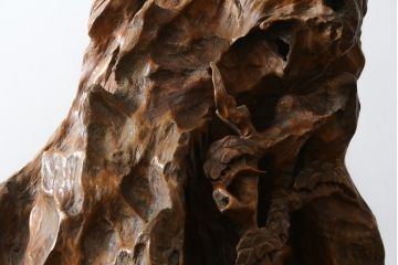 和製ビンテージ　躍動感を感じる荒々しい天然木に松と馬群(双馬)の彫刻を施した見事な置物(木彫り、オブジェ、置き物、ディスプレイ、衝立て、衝い立て、つい立て、ヴィンテージ)(当時約200万円で購入)(R-081262)