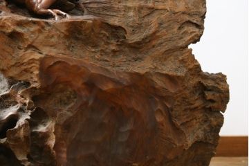 和製ビンテージ　躍動感を感じる荒々しい天然木に松と馬群(双馬)の彫刻を施した見事な置物(木彫り、オブジェ、置き物、ディスプレイ、衝立て、衝い立て、つい立て、ヴィンテージ)(当時約200万円で購入)(R-081262)