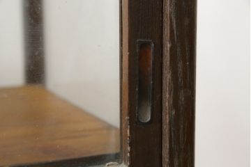 和製アンティーク　上手物!!　栗(クリ)材　作りの良い細身のフレームが上品な木枠のガラスケース(Gケース、ショーケース、ディスプレイケース、コレクションケース、サイドキャビネット、飾り棚、陳列棚、店舗什器)(R-081264)