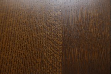中古　美品!!　アメリカ　Stickley(スティックレー、スティックレイ)　89-757　洗練されたデザインが目を引くカクテルテーブル(Cocktail Table、リビングテーブル、センターテーブル、ローテーブル)(定価約48万円)(R-081266)