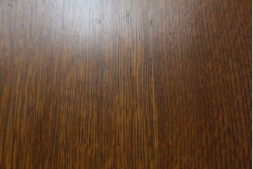 中古　美品!!　アメリカ　Stickley(スティックレー、スティックレイ)　89-757　洗練されたデザインが目を引くカクテルテーブル(Cocktail Table、リビングテーブル、センターテーブル、ローテーブル)(定価約48万円)(R-081266)