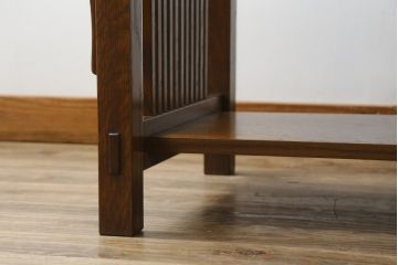 中古　美品!!　アメリカ　Stickley(スティックレー、スティックレイ)　89-757　洗練されたデザインが目を引くカクテルテーブル(Cocktail Table、リビングテーブル、センターテーブル、ローテーブル)(定価約48万円)(R-081266)