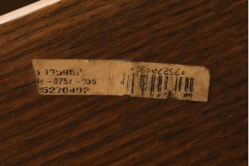 中古　美品!!　アメリカ　Stickley(スティックレー、スティックレイ)　89-757　洗練されたデザインが目を引くカクテルテーブル(Cocktail Table、リビングテーブル、センターテーブル、ローテーブル)(定価約48万円)(R-081266)