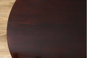 和製アンティーク　美品!!　総欅(ケヤキ)材　厚い漆塗りの高級丸型座卓　(R-081267)