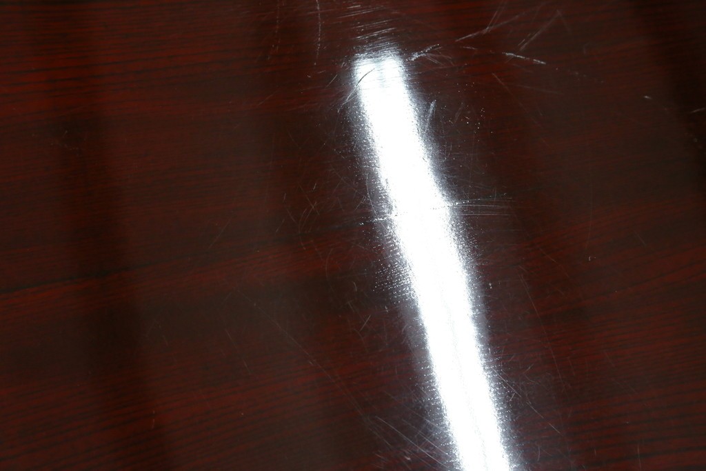 和製アンティーク　美品!!　総欅(ケヤキ)材　厚い漆塗りの高級丸型座卓　(R-081267)