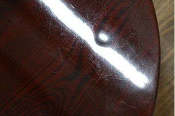 和製アンティーク　美品!!　総欅(ケヤキ)材　厚い漆塗りの高級丸型座卓　(R-081267)