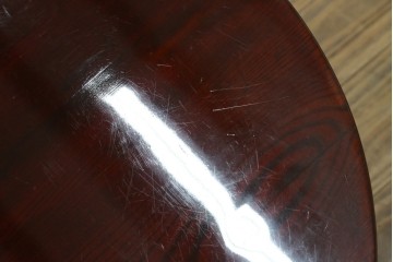 和製アンティーク　美品!!　総欅(ケヤキ)材　厚い漆塗りの高級丸型座卓　(R-081267)