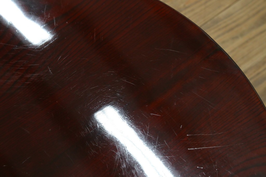 和製アンティーク　美品!!　総欅(ケヤキ)材　厚い漆塗りの高級丸型座卓　(R-081267)