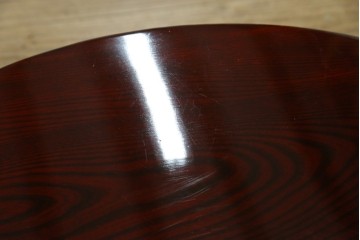 和製アンティーク　美品!!　総欅(ケヤキ)材　厚い漆塗りの高級丸型座卓　(R-081267)