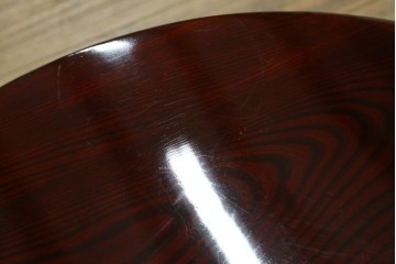 和製アンティーク　美品!!　総欅(ケヤキ)材　厚い漆塗りの高級丸型座卓　(R-081267)