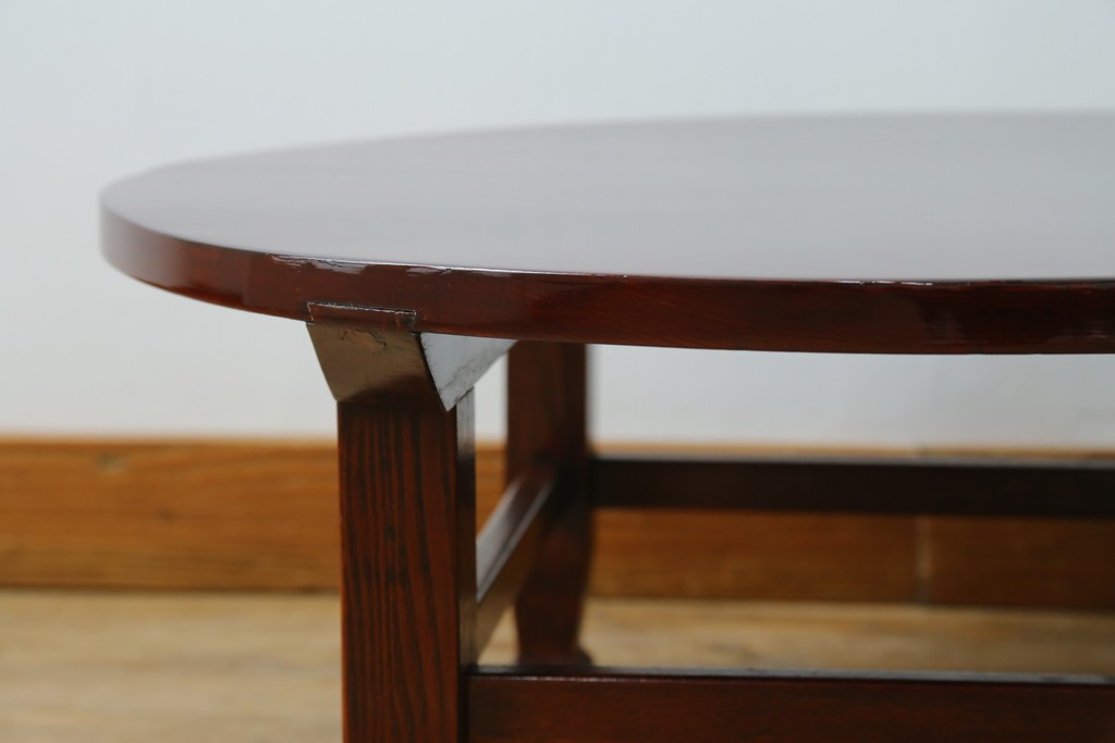 和製アンティーク　美品!!　総欅(ケヤキ)材　厚い漆塗りの高級丸型座卓　(R-081267)