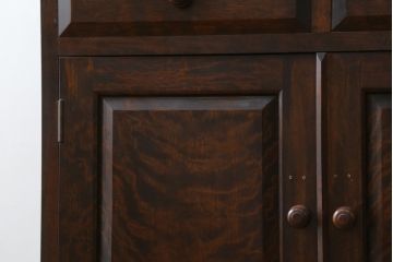 和製ビンテージ　松本民芸家具　#58型　お洒落な扉のデザインが印象的な食器棚(カップボード、戸棚、収納棚、キャビネット、本箱、ヴィンテージ)(定価約55万円)(R-081269)