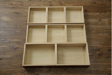 和製ビンテージ　高級品!!　総花梨(カリン)材　内部桐材　収納力抜群な引き出し38杯の小物箪笥　(R-081270)