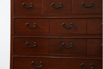 和製ビンテージ　高級品!!　総花梨(カリン)材　内部桐材　収納力抜群な引き出し38杯の小物箪笥　(R-081270)