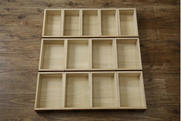 和製ビンテージ　高級品!!　総花梨(カリン)材　内部桐材　収納力抜群な引き出し38杯の小物箪笥　(R-081270)