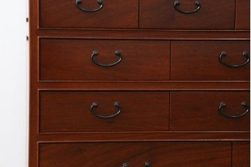 和製ビンテージ　高級品!!　総花梨(カリン)材　内部桐材　収納力抜群な引き出し38杯の小物箪笥(チェスト、収納箪笥、引き出し、ヴィンテージ)(R-081270)