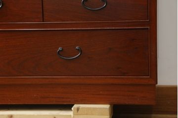 和製ビンテージ　高級品!!　総花梨(カリン)材　内部桐材　収納力抜群な引き出し38杯の小物箪笥(チェスト、収納箪笥、引き出し、ヴィンテージ)(R-081270)
