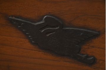 韓国アンティーク　希少な特大サイズ!!　松材　杉材　欅(ケヤキ)材　様々な形の金具が使われたユーモアたっぷりなバンダチ(バンダジ、半閉櫃、李朝家具、李朝タンス、収納箪笥)(R-081271)