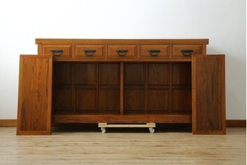 中古　美品　最高級　総欅(ケヤキ)材　無垢　四枚引き戸　水屋箪笥下段　上質な和の空間を演出するサイドボード　(R-081275)