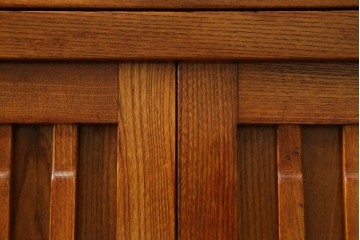 中古　美品　最高級　総欅(ケヤキ)材　無垢　四枚引き戸　水屋箪笥下段　上質な和の空間を演出するサイドボード　(R-081275)