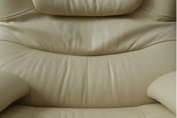 中古　美品!!　カリモク家具(karimoku)　ZU42モデル　贅沢なくつろぎのひとときにおすすめの肘掛椅子ロング　定価約23万円　(R-081277)